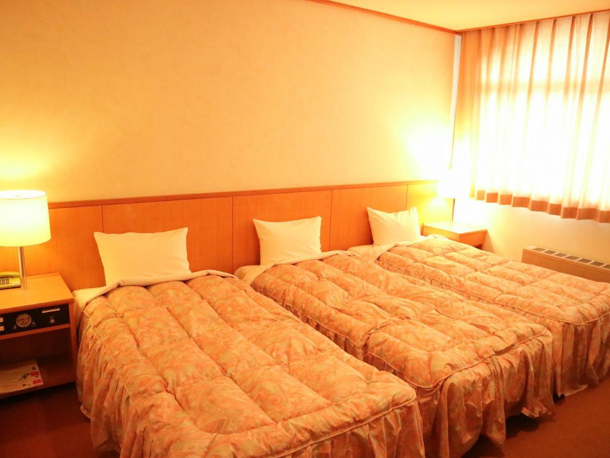 Hotel Sankt Moritz Shiga Shimotakai Buitenkant foto