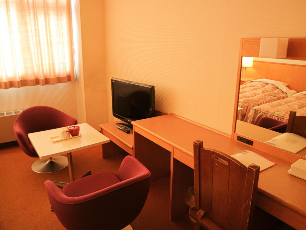Hotel Sankt Moritz Shiga Shimotakai Buitenkant foto