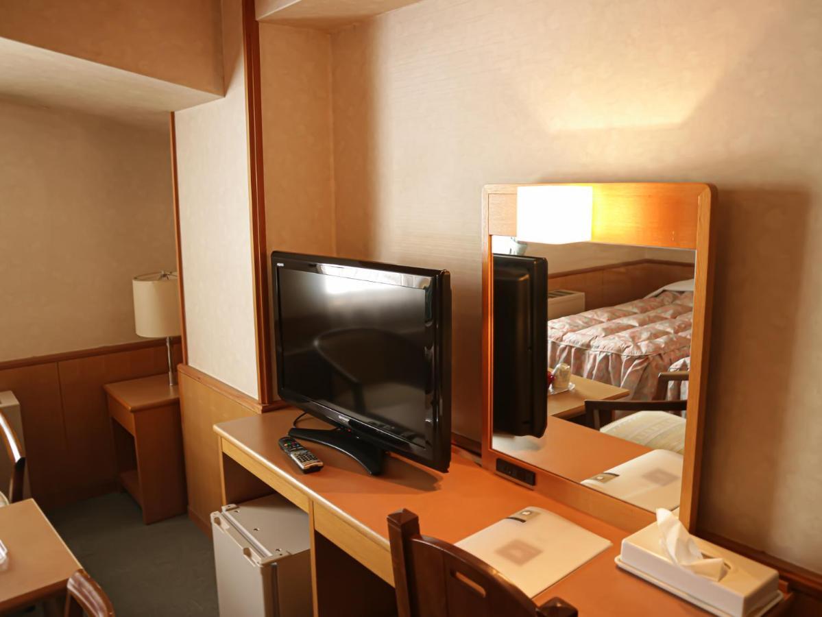 Hotel Sankt Moritz Shiga Shimotakai Buitenkant foto