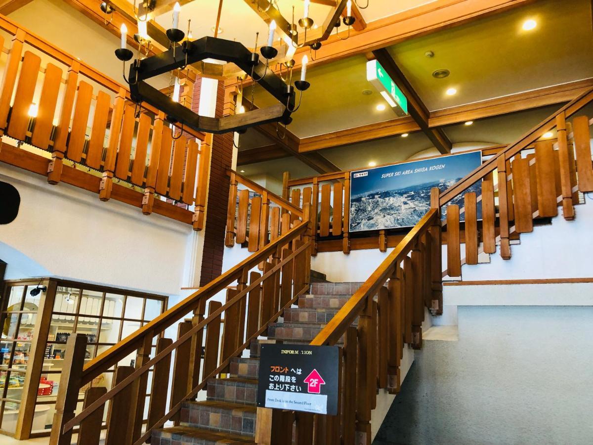Hotel Sankt Moritz Shiga Shimotakai Buitenkant foto